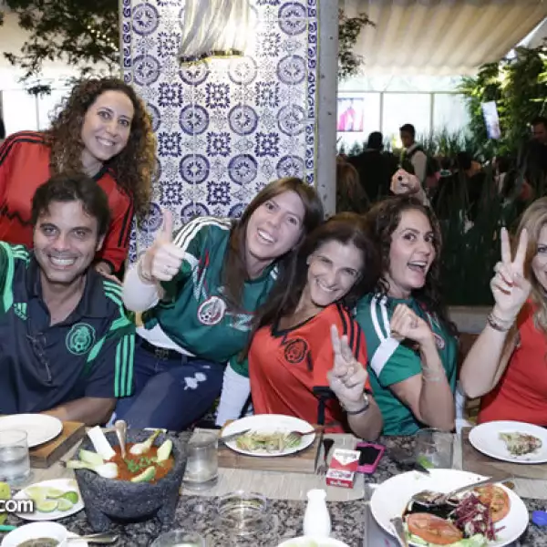 Isaac Cherem,Adela Dayan,Alegra Cherem,Pola Cherem,Yemi Cherem,Karen Hanono