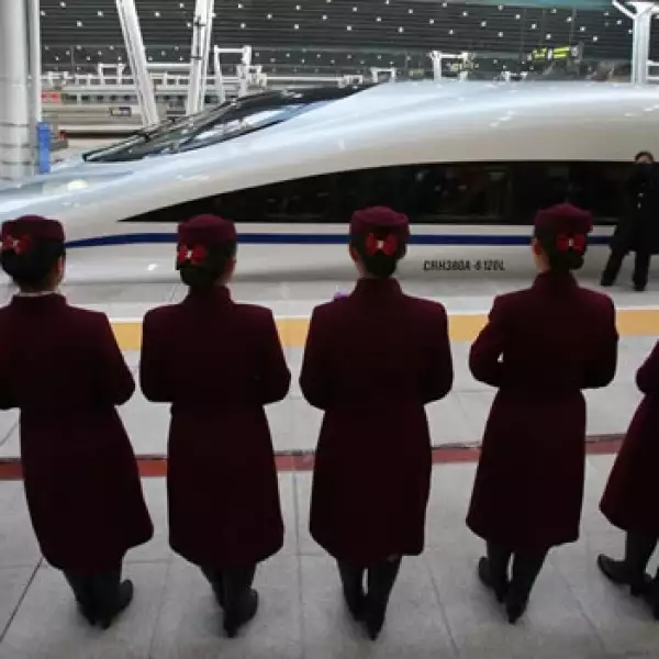 China presenta su nuevo tren bala