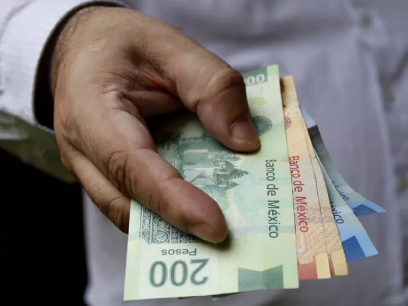 Crédito Real apela liquidacion, Santander y BBVA México van en su contra