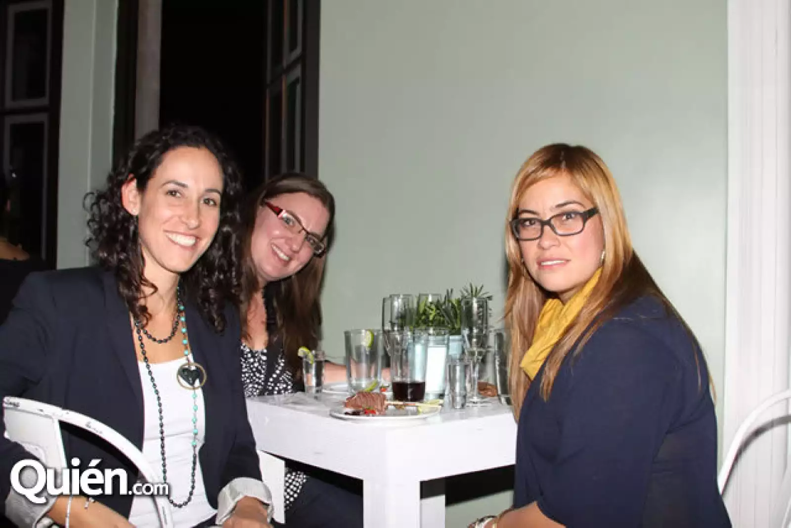 Yael Yancelson,Talí Broitman y Gaby Lú larz