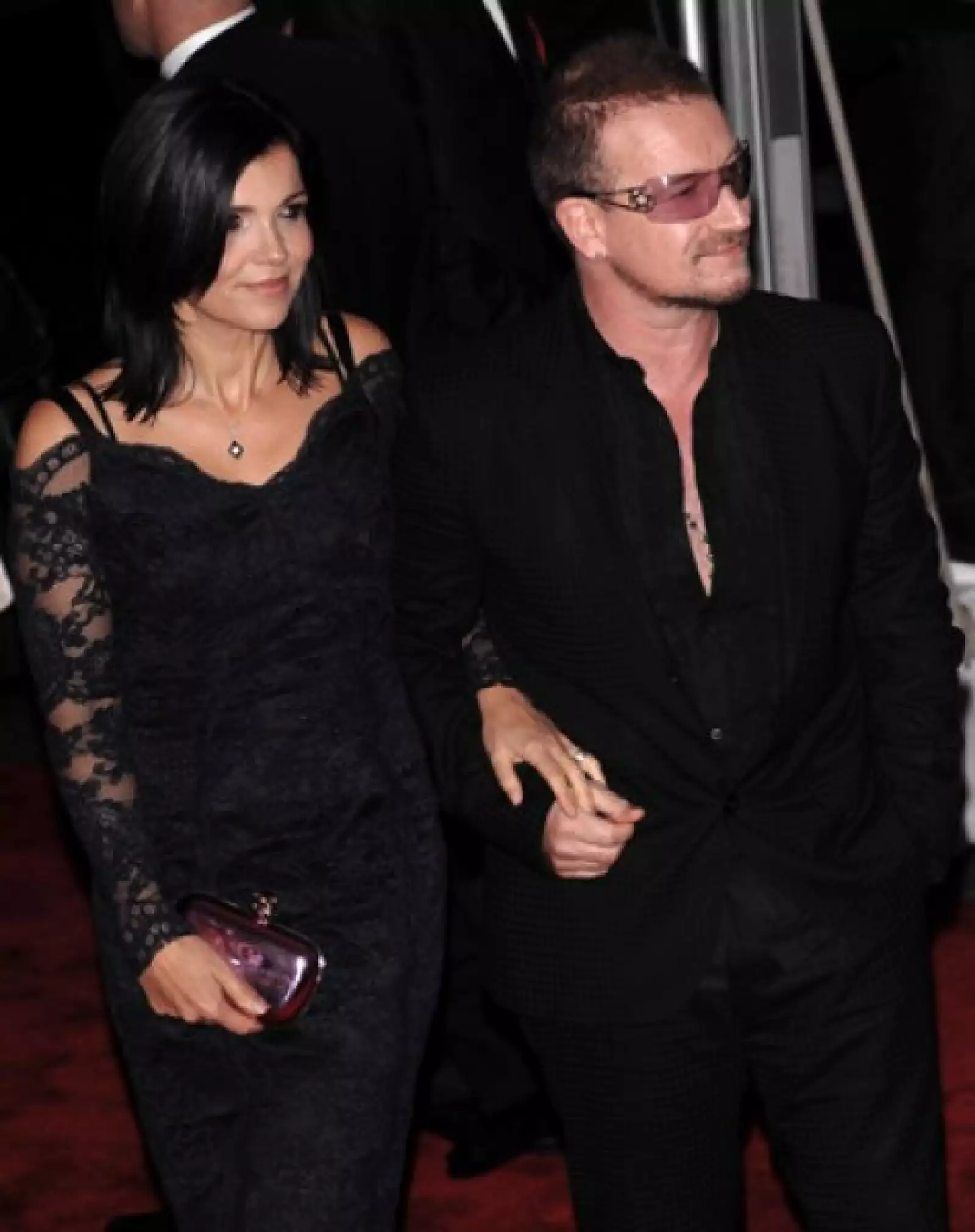 El líder e U2, Bono, y su esposa Ali Hewson.