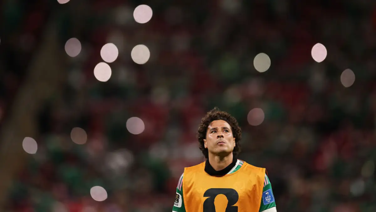 memo ochoa se despide del fútbol .png
