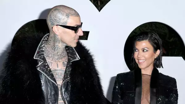 koutney-kardashian-travis.jpg