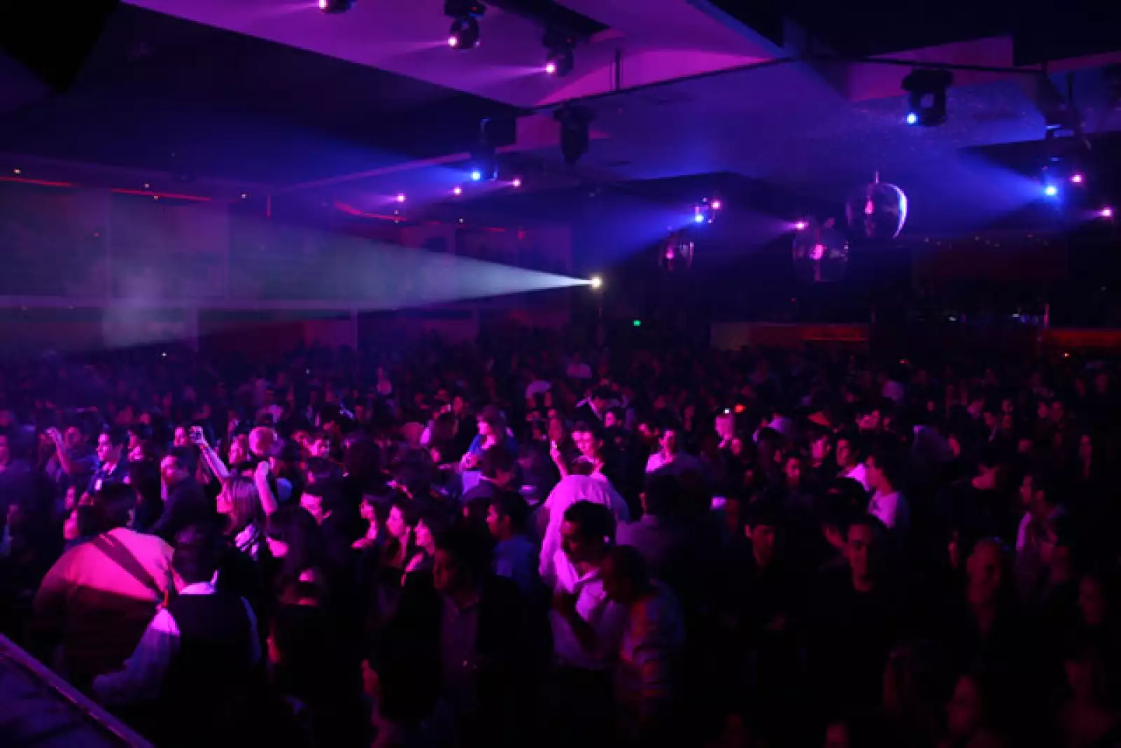 Inauguración New York Bar, Concierto Kalimba.