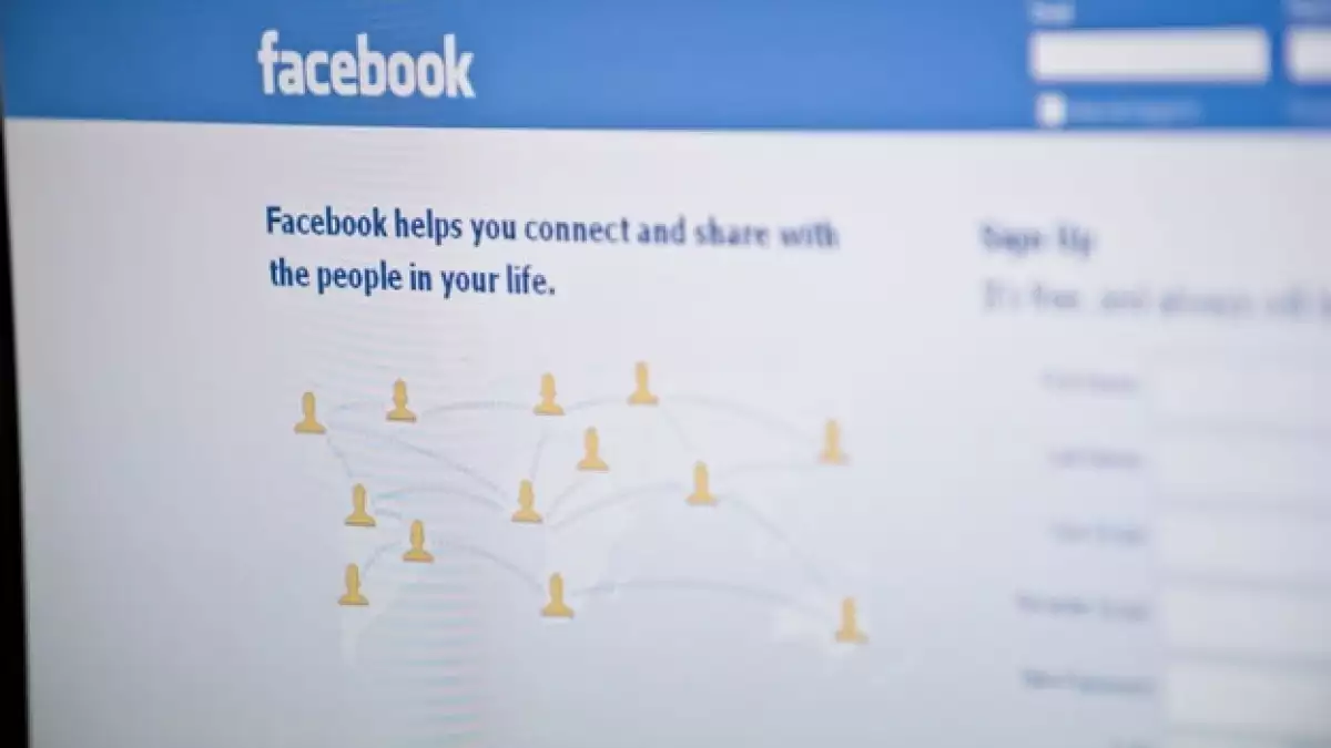 Facebook militares gays