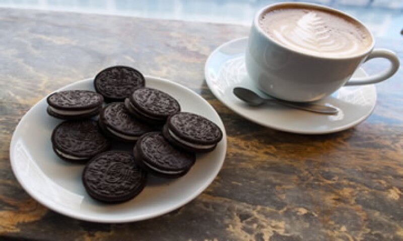 La estrategia publicitaria de Oreo llegó hasta las portadas del diario británico The Sun. (Foto: AFP )