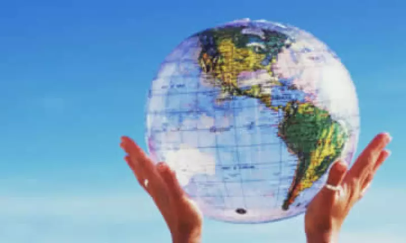 7 de cada 10 latinos viven en riesgo de convertirse en pobres. (Foto: Getty Images)