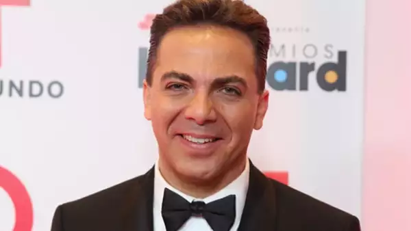 Durante una entrevista con Joaquín López-Dóriga, el cantante se equivocó otra vez al nombrar a Benito Juárez como uno de los héroes de la Independencia mexicana.