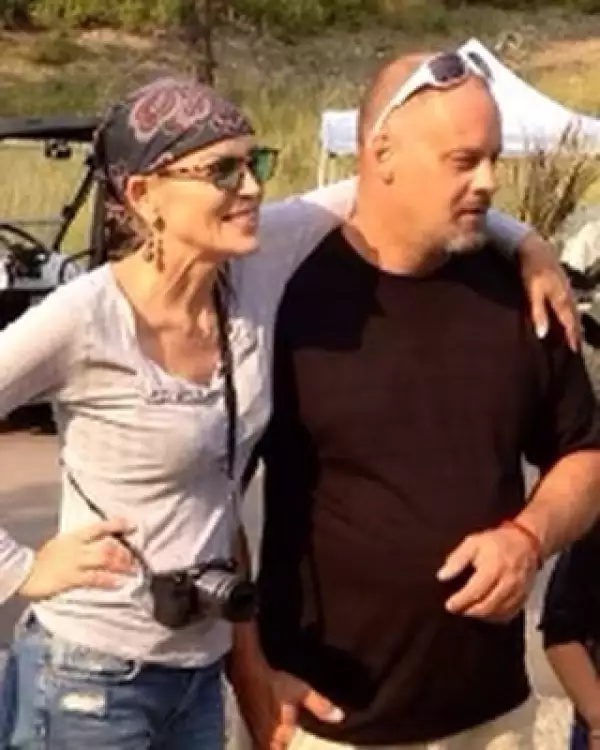 sharon-stone-hermano.jpg