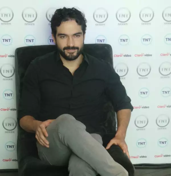 El actor disfruta poder concretar proyectos dentro y fuera de México.