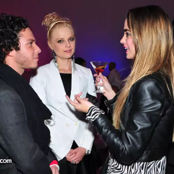 Victor Salinas,Ana Layesvka,Eugenia Roogges