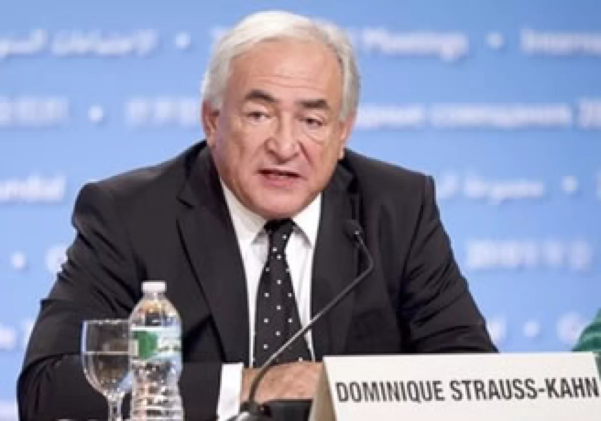 Dominique Strauss Kahn, líder del FMI, dijo que la recuperación es más incierta en Europa y Estados Unidos. (Foto: AP)