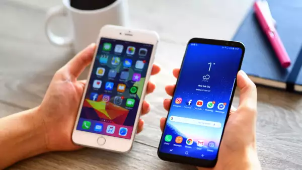 Samsung Galaxy S9 Plus and Apple iPhone 6 Plus smart phones