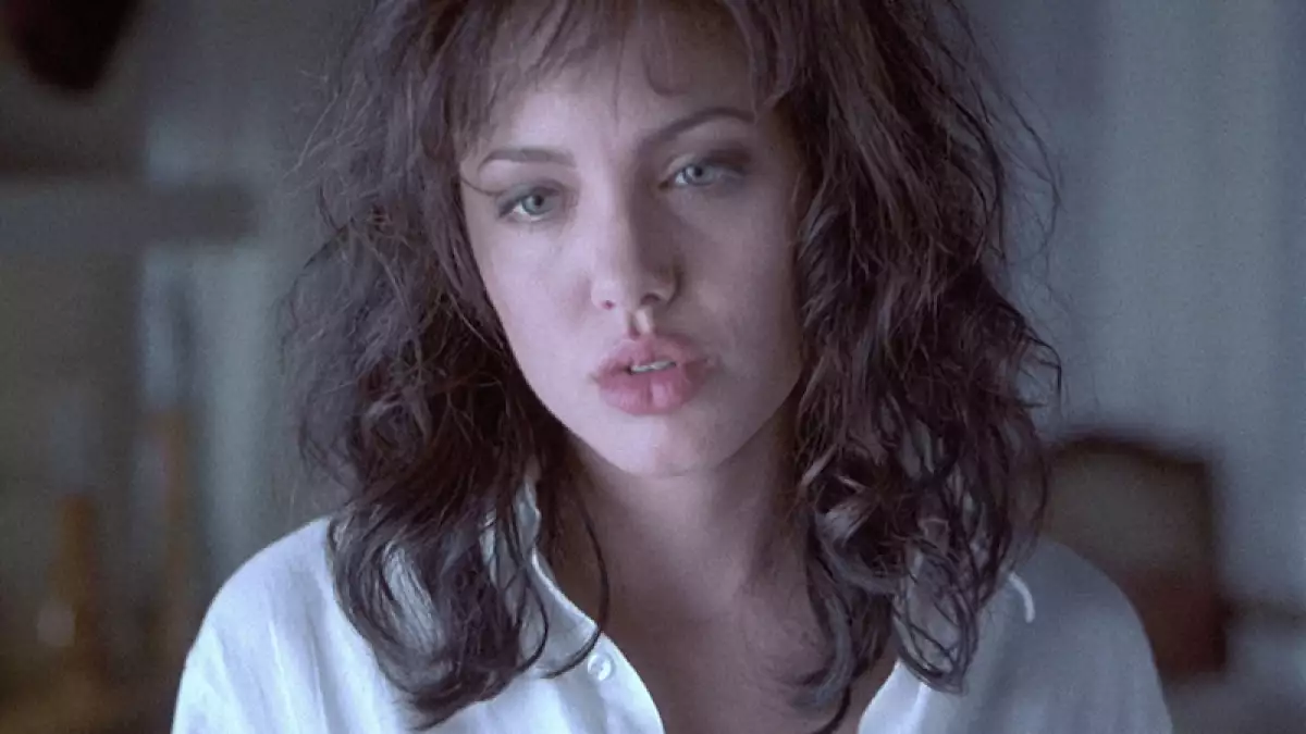 Life and Style Gia.png