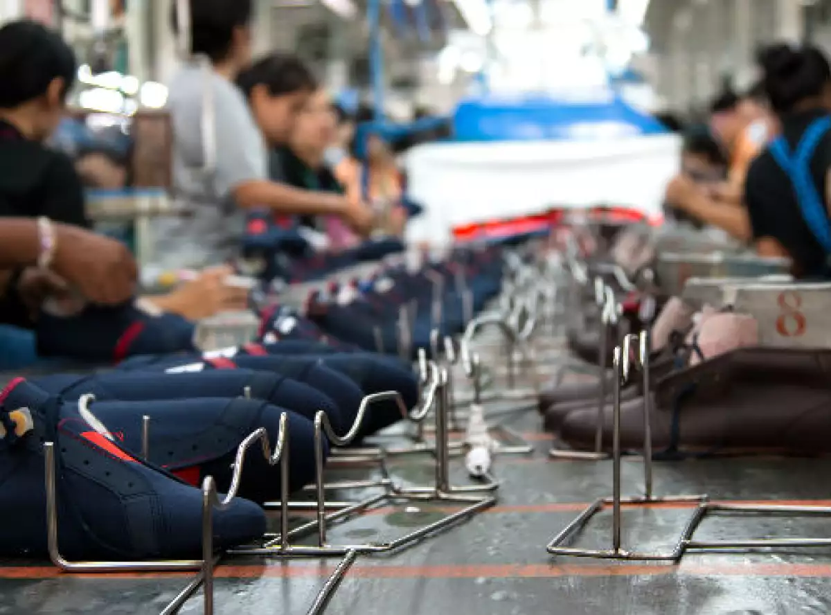 f�brica de zapatos 1