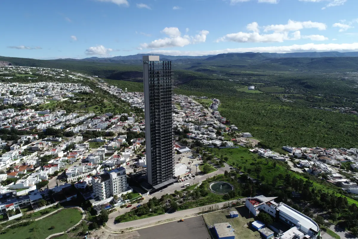 Torre 40 Lumiere, de grupo Innova en León
