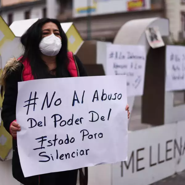 No al abuso de poder