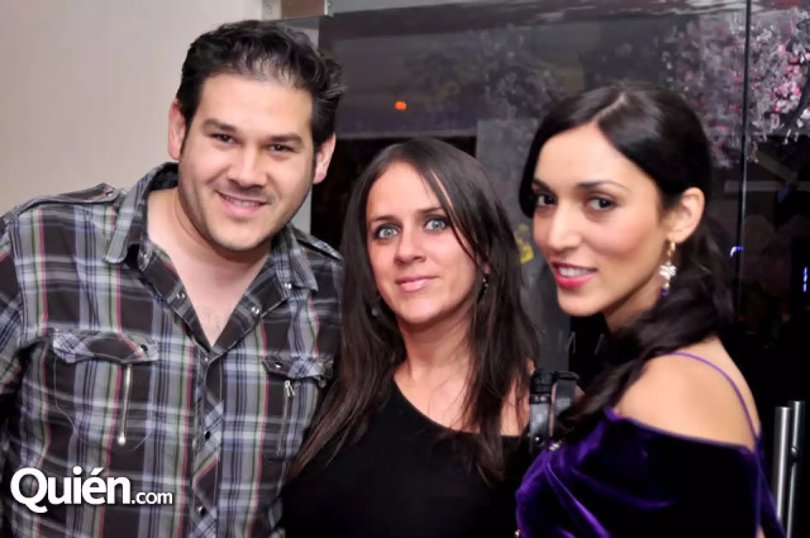 Rogelio Martínez,Patricia Ocon y Diana Cover