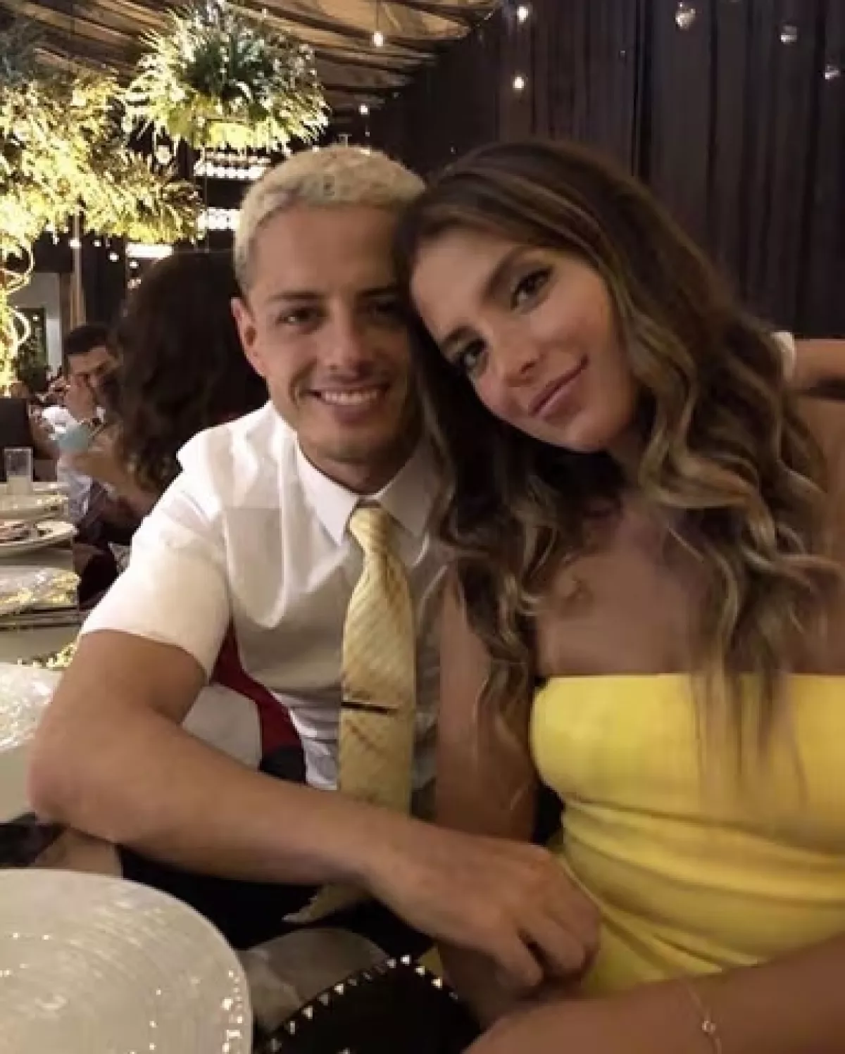 Javier ‘Chicharito’ Hernández y Sarah Kohan 