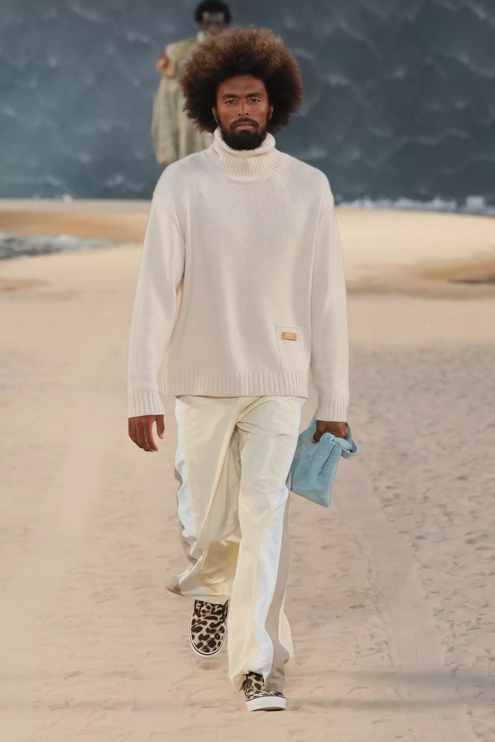 Vuitton m S27 047.jpg
