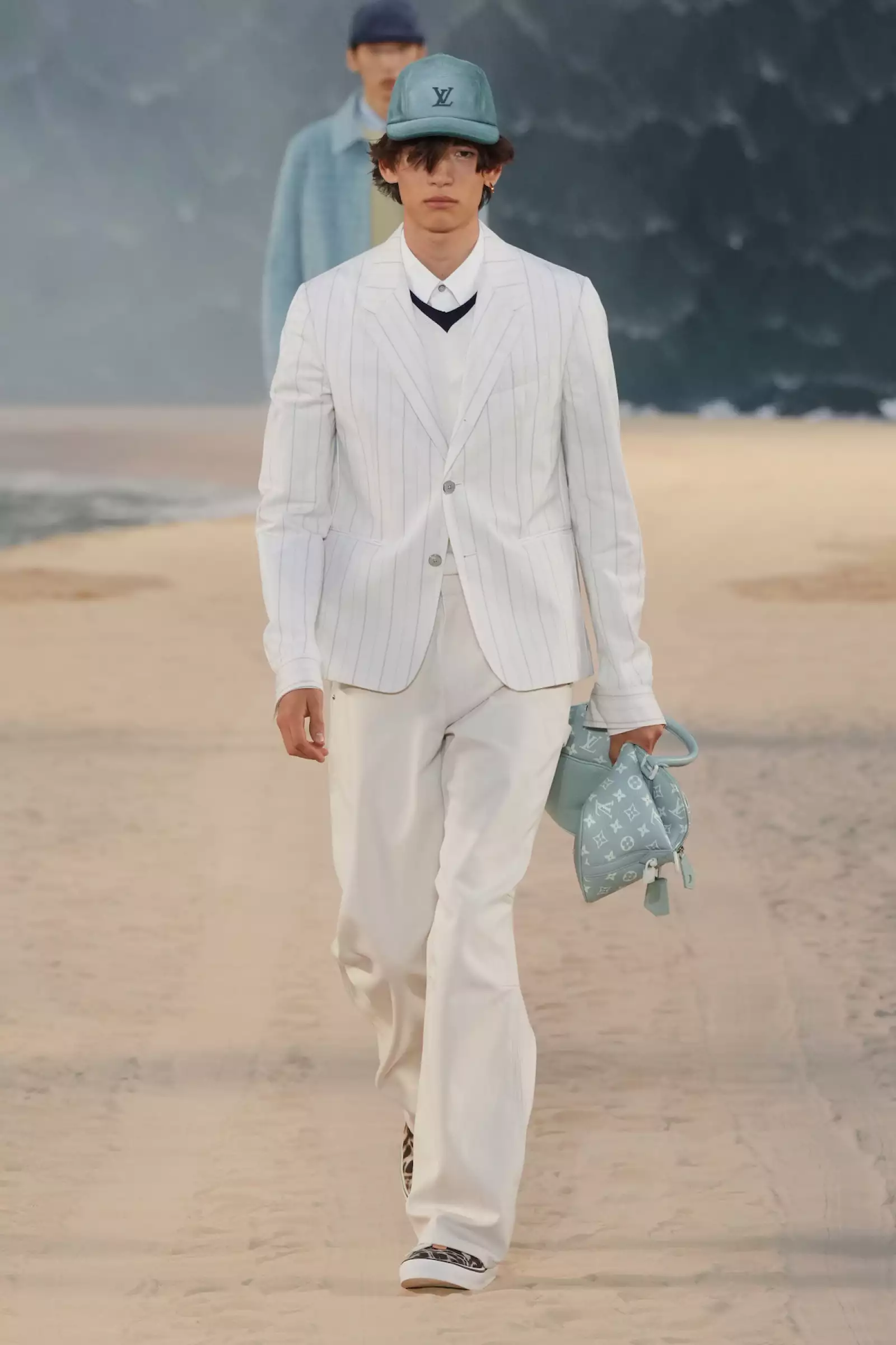 Vuitton m S27 053.jpg