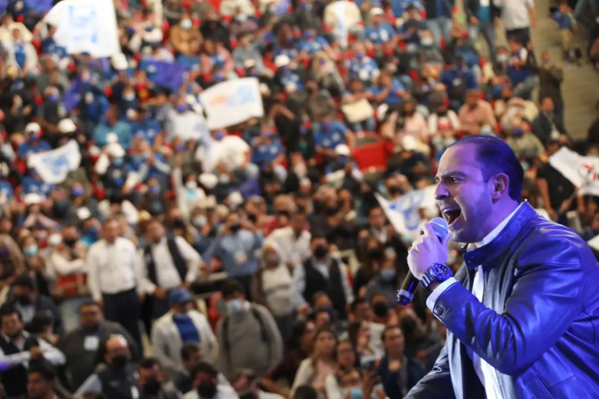 Marko-Cortés habla ante panistas en el Estado de México.