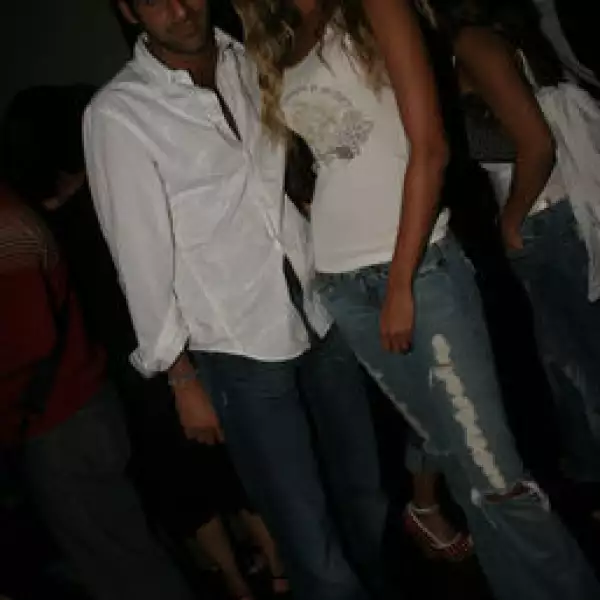 Isacc Sitton, Carolina Méndez