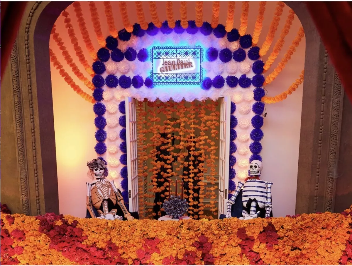 JEAN-PAUL-GAULTIER-DÍADEMUERTOS.jpeg