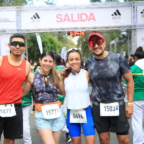 Antonio Narváez , Alejandra Díaz, Paola Villaseñor e Iván Ol