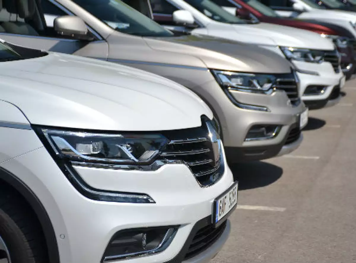 autos Renault formados