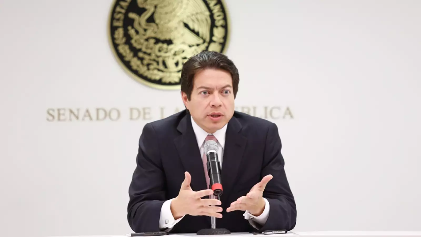 líderes renuncian al PRD 8