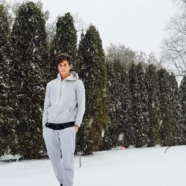 Él es Samuel Krost, un ejecutivo de marketing y ventas que es muy amigo de la modelo Gigi Hadid.