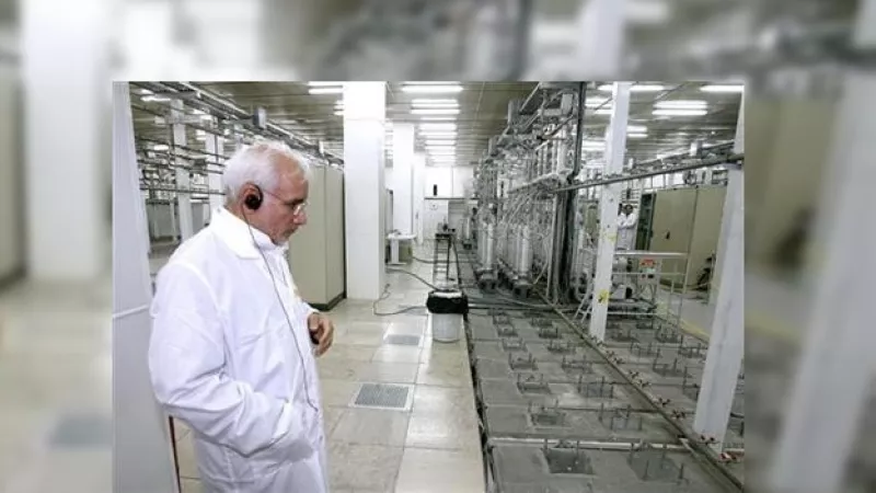 jefe de energia atomica en la planta natanz