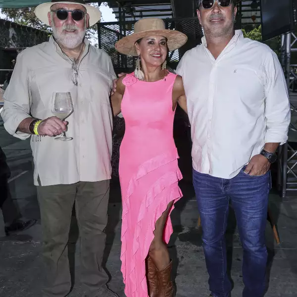 Erique Zertuche, Pilar Meré, Sebastián Suárez
