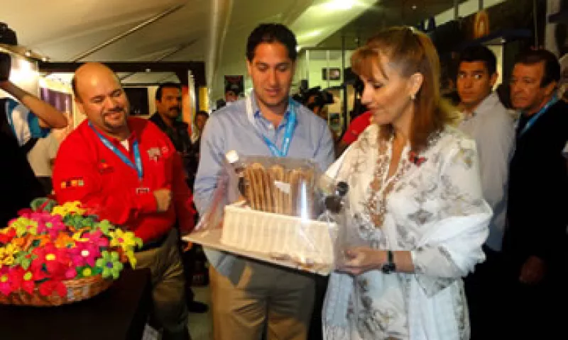 Gloria Guevara, secretaria de Turismo, reconoció que Acapulco puso a México dentro del mapa turístico con las primeras ediciones del evento.   (Foto: Notimex)