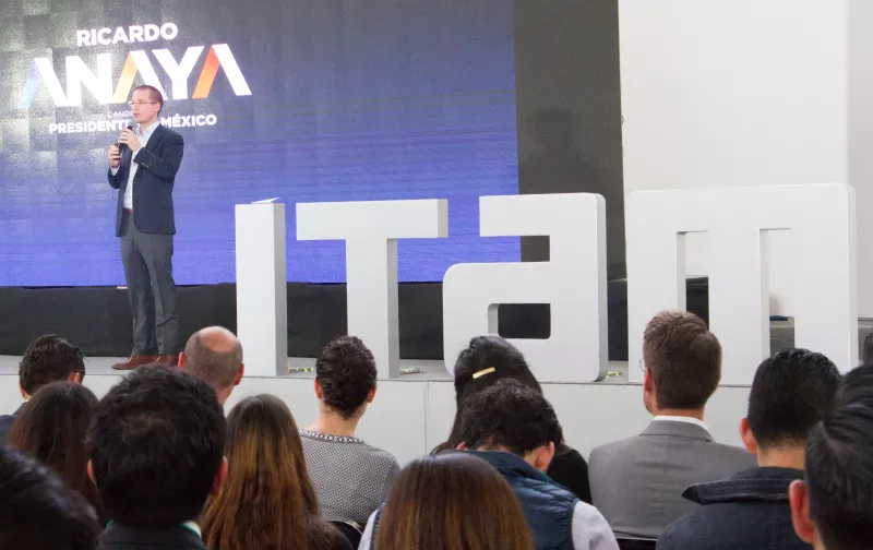 El candidato del Frente estuvo hace una semana de visita en el ITAM. 