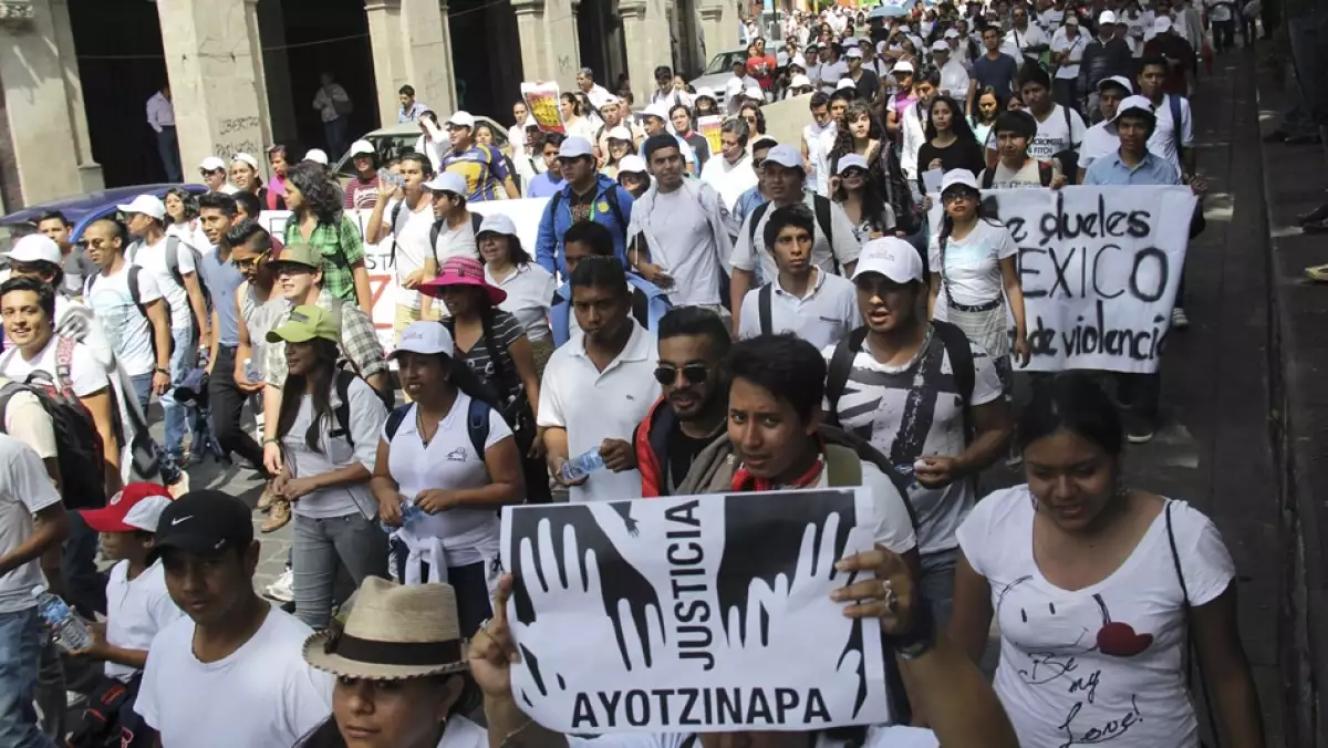  protestas, Ayotzinapa