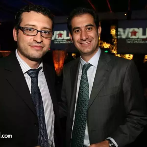 Aniversario Revolution