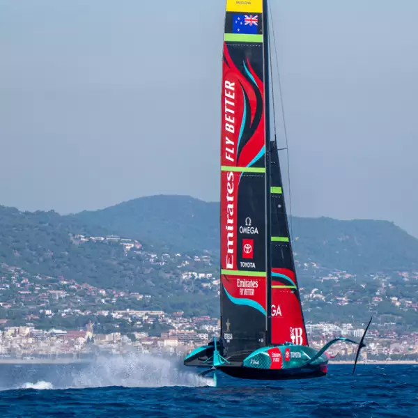 louis-vuitton-americas-cup4