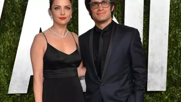 Por el cumpleaños número 35 de la argentina el actor mexicano sorprendió a sus followers con un tierno mensaje de felicitación a la madre de sus hijos.