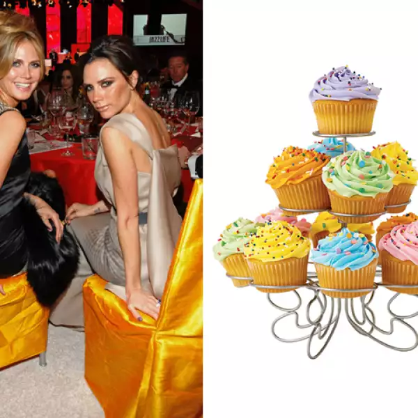 Con el fin de consentir a su amiga en su cumpleaños, Heidi Klum le envió a Victoria un arreglo con 52 cupcakes que eludían a cada semana del año.