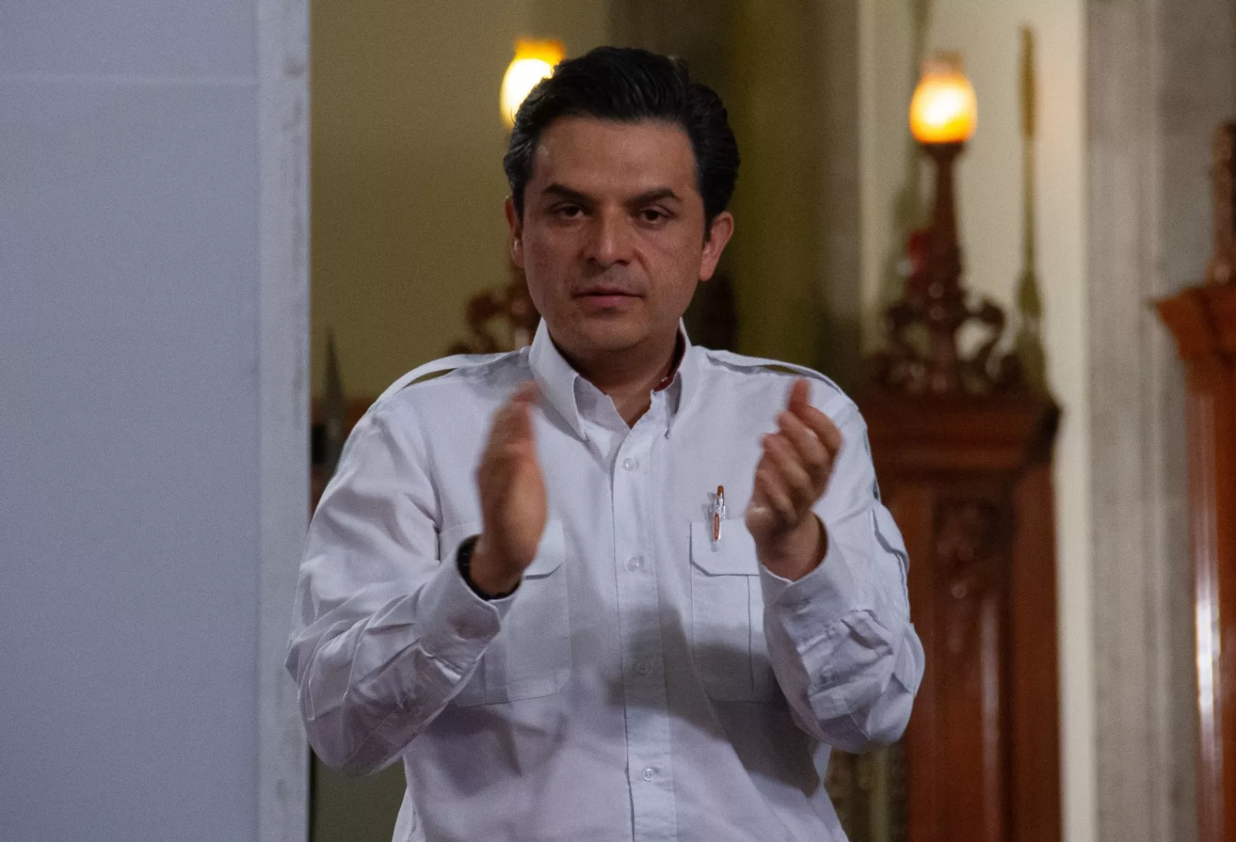Zoé Robledo imss