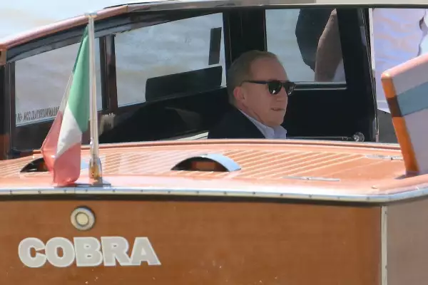 ITALY-VENICE-WEDDING-BEZOS-ARRIVALS