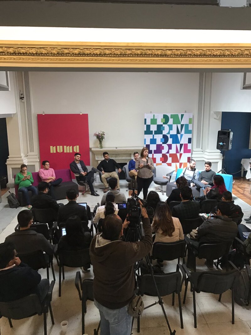 IBM, aprendiz de startups