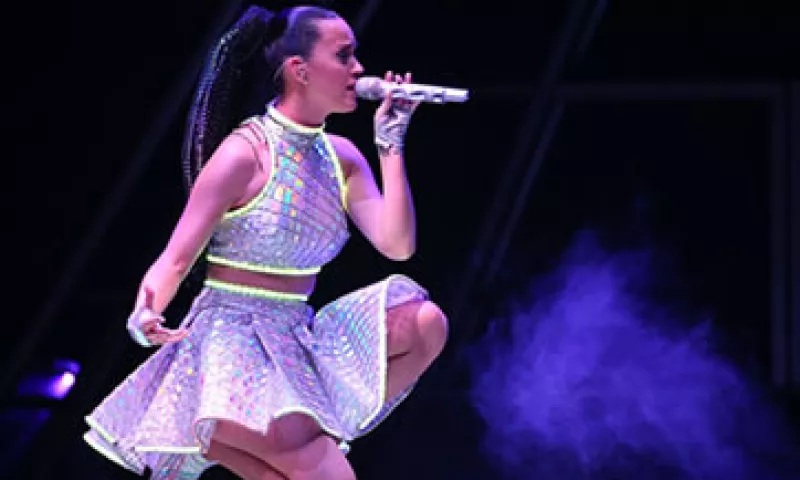 La cantante Katy Perry es la elegida para protagonizar el emblemático show del mediotiempo. (Foto: Getty Images)
