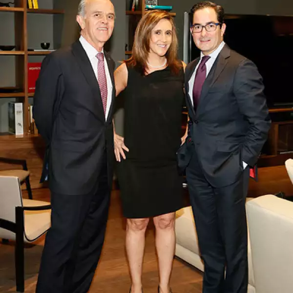 Guillermo Valencia,Isabel Azpiri y Braulio Arsuaga