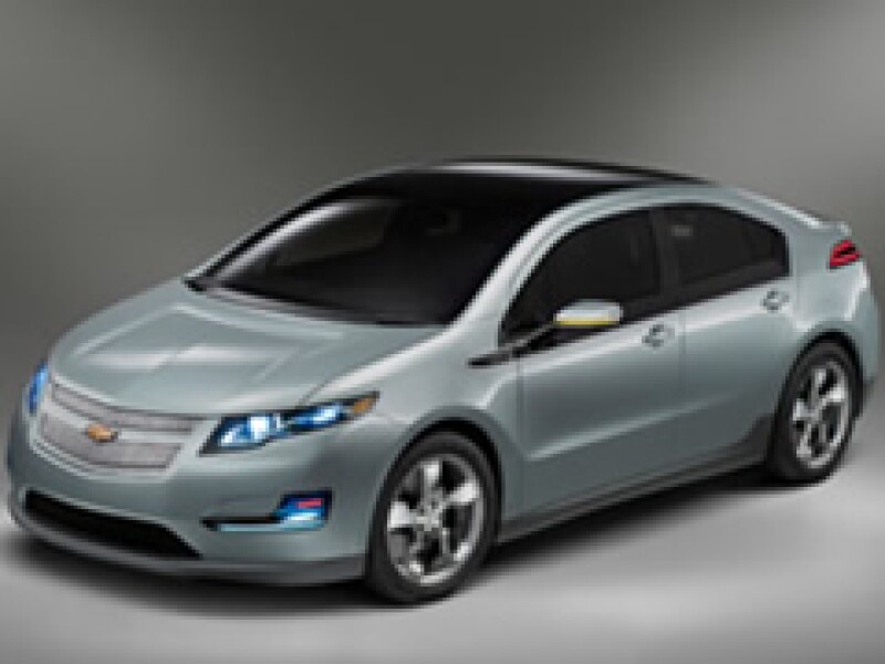 Se espera que el paquete de baterías diseñado para el Volt sea el elemento más caro del vehículo recargable y su componente más importante. (Foto: CNNMoney)