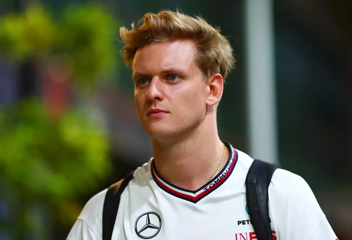 mick schumacher se va de mercedes como piloto reserva