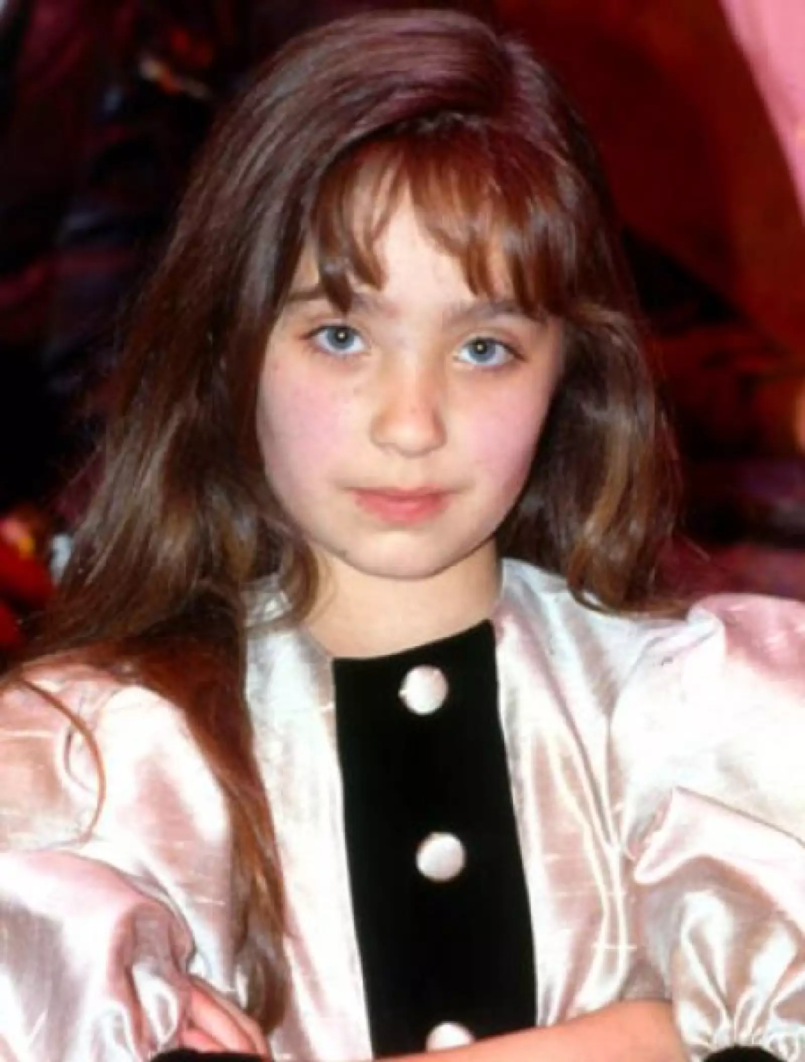 1989. Seis años