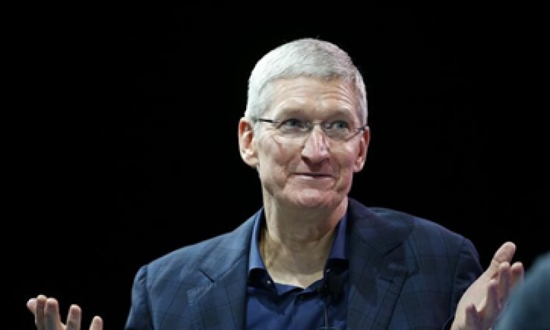 Tim Cook reveló su orientación sexual en un texto que redactó en Bloomberg Businessweek. (Foto: Reuters )